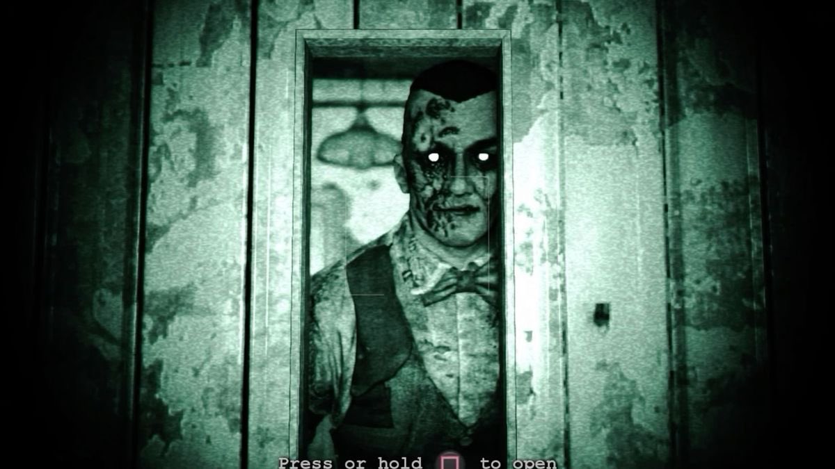 Errorgotsomeart (💉Outlastaholic🏥) tweet media