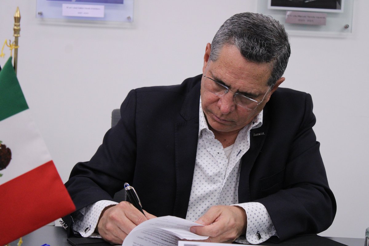 Ricardo I. González Lomelí tweet media