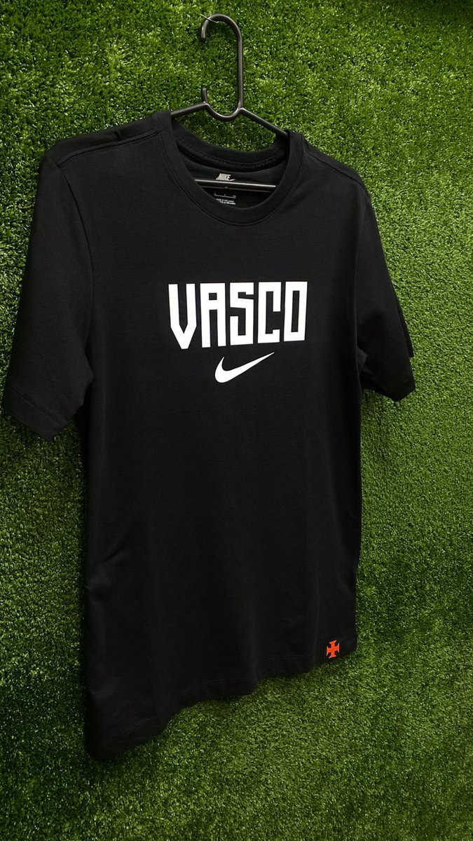 Básica? Só na aparência. 💢
Já nas lojas! #vasco