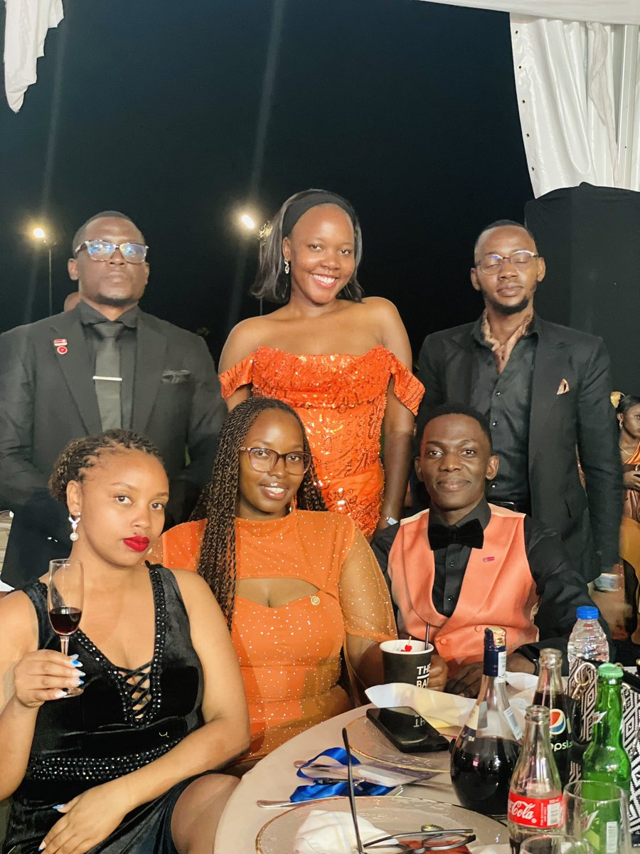 joel_dembe's tweet image. As family @Rac7lakeskigo we had the privilege and honored to attend The Royal Governors Ball night at @spekeresort #DCA101
Themed : Burnt orange. Black. Brilliance. 

#Kigo7Lakes #Golfers ⛳️