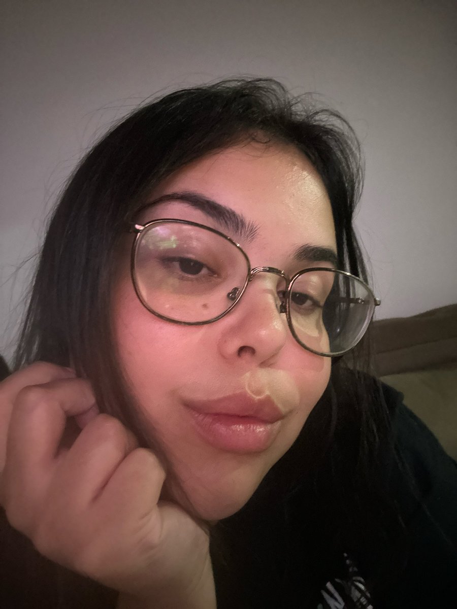 𝑮𝒐𝒅𝒅𝒆𝒔𝒔 𝑨𝒍𝒚 tweet media
