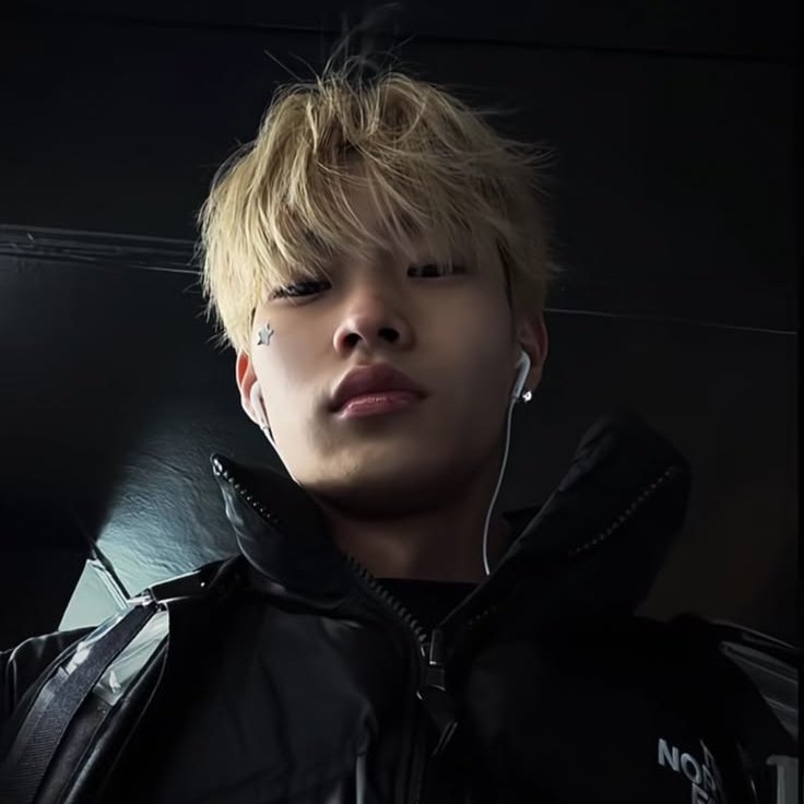 𝖻𝗂𝖾𝗅 tweet media