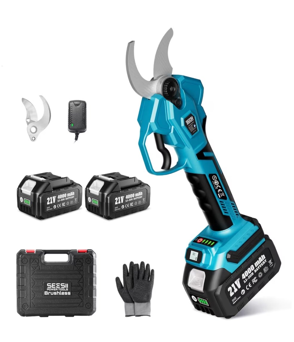 donutt521's tweet image. 剛才拿新玩具來玩
It was very good, get the job done nice and neat, saved a lot of time 🙂‍↕️ 
Should have got it lonnnng time ago. #gardening