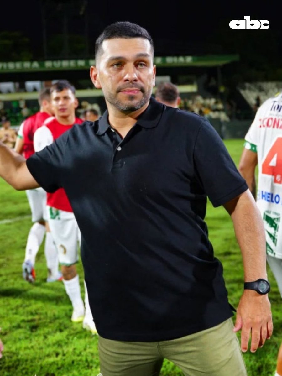 #CardinalDeportivo | Felipe Giménez, entrenador de Rubio Ñu ⚪️🟢

🗣️"Acepté este desafío porque Rubio Ñu divide diferente"

🗣️"Queremos buscar una clasificación a la Copa"

🗣️"Contra Luqueño será una final, los puntos en juego son muy importantes"

🚨EN VIVO