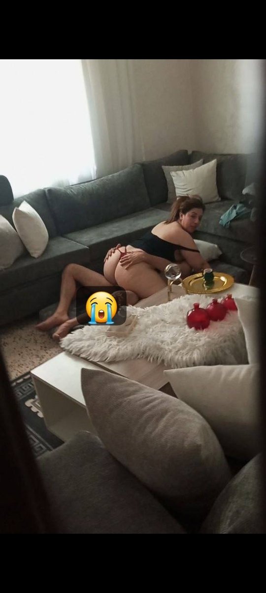 Simp Cuckold tweet media