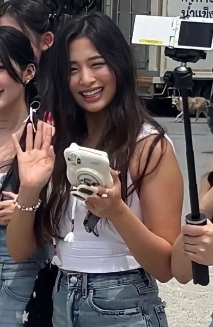 AnitaEomseong tweet media
