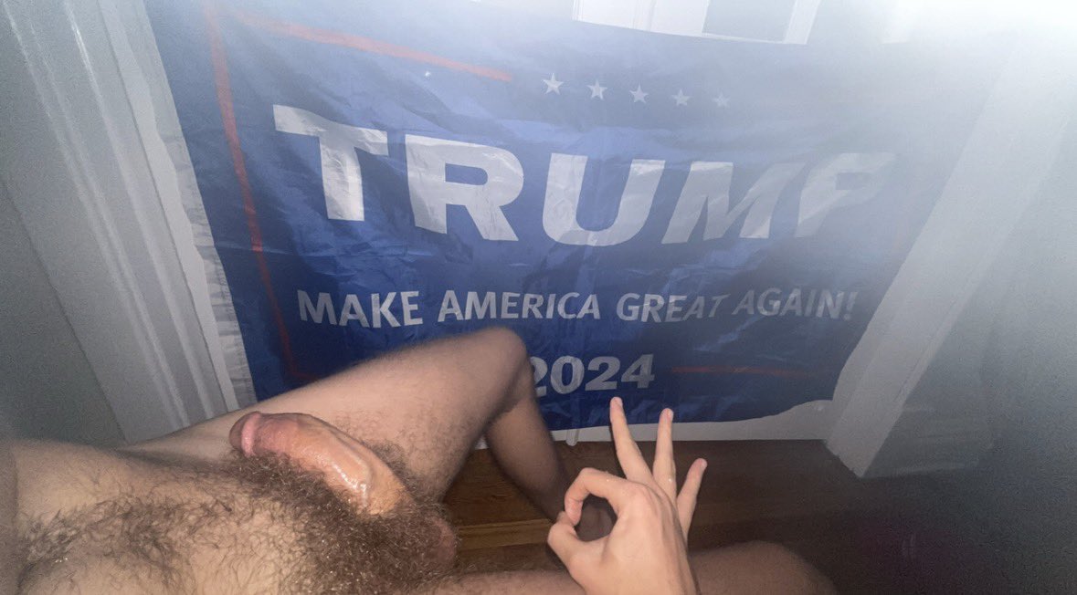 Johnny WHITE tweet media