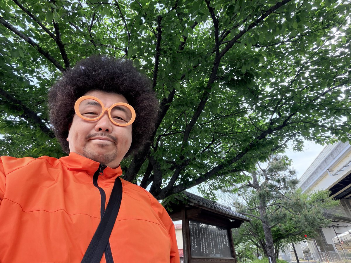 eradio_official's tweet image. おはようございます
体重100kgバツイチ子持ちMC MORIYAです

さて、本日の駅前リポートはどこからでしょうか？
　
駅前リポート13周目/102駅目🚃

#eradio #fm滋賀 #style #mcmoriya #駅前リポート