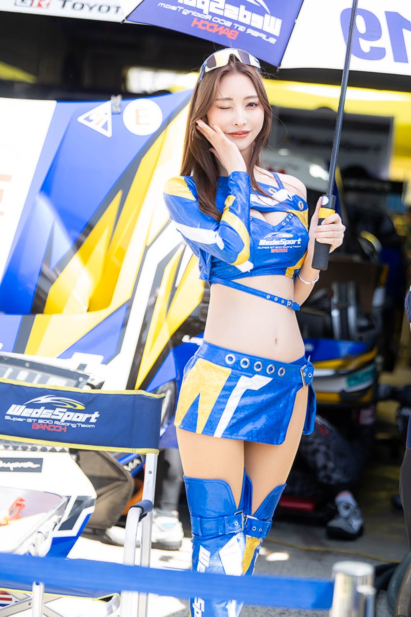べこ tweet media