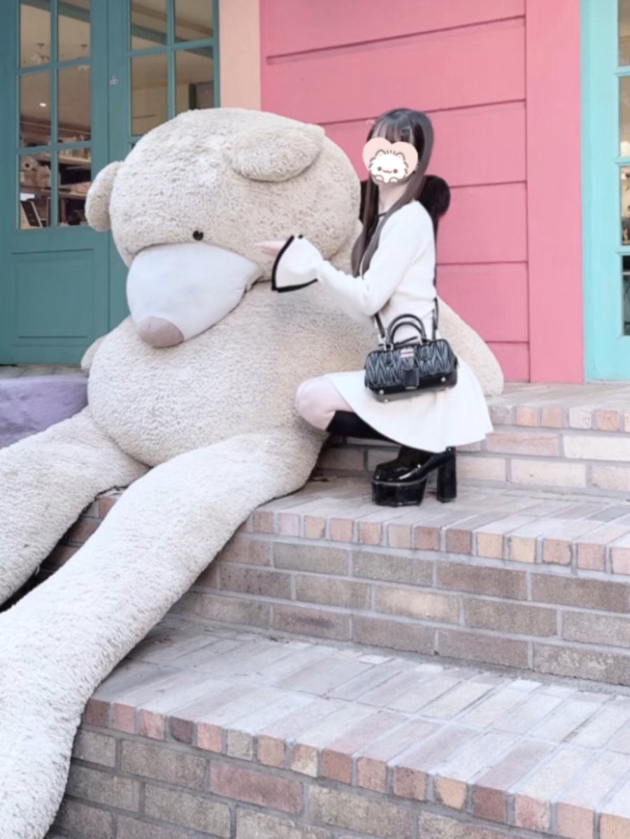 あくま tweet media