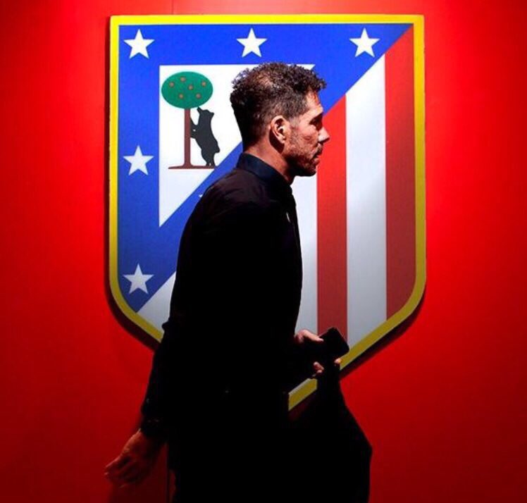 Hoy es el cumpleaños de Diego Pablo Simeone.

Muchas gracias por TODO lo que nos has dado y por TODO lo que has hecho por nosotros.

Mañana nos tendrás jugando otra Semifinal de Champions League.

Nunca te podremos estar lo suficientemente agradecidos después de todo lo que has