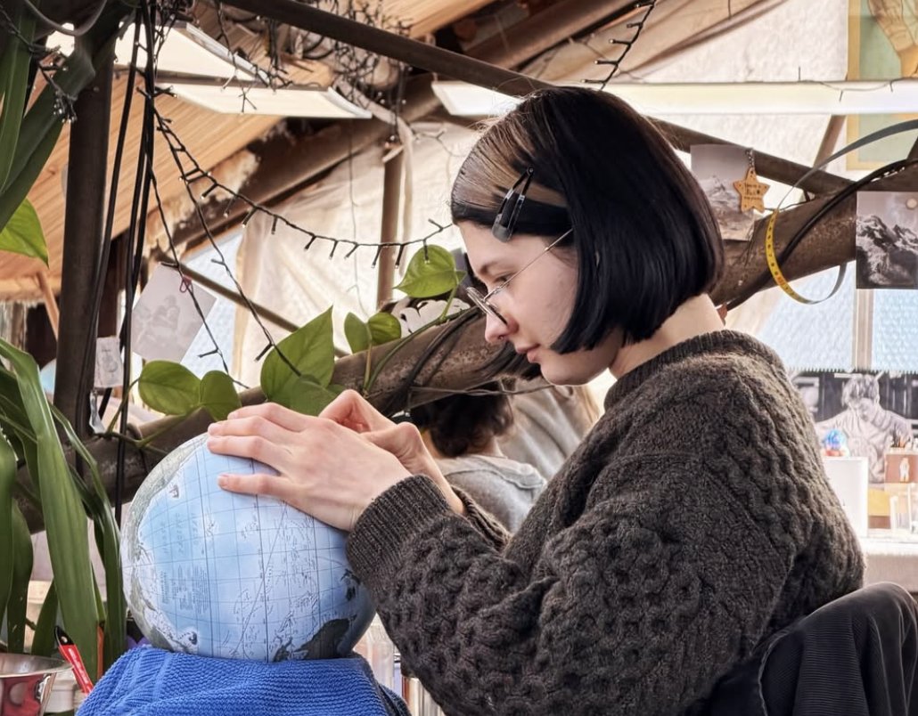 globemakers's tweet image. In the studio at Bellerby &amp;amp; Co Globemakers, London

instagram.com/p/DXps7DPAVrS/… #maps #cartography