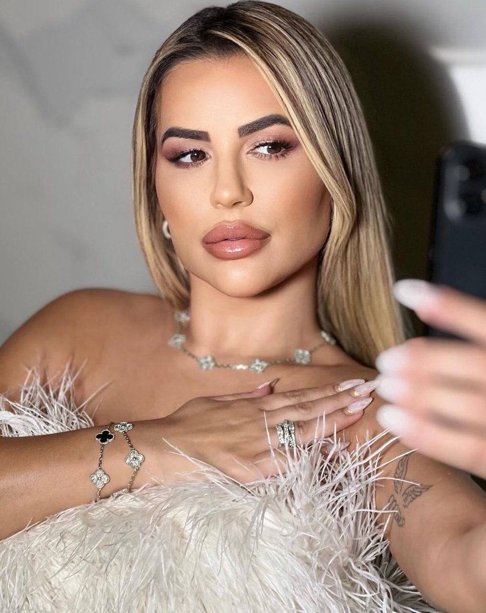 QG do POP tweet media