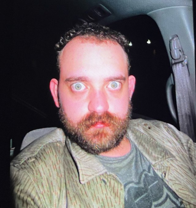 benzoluvr1389 tweet media