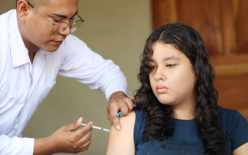 Campaña Nacional de Vacunación en #Nicaragua registra resultados sobresalientes al alcanzar un 101.5% de cumplimiento, con la aplicación de millones de dosis de vacunas, antiparasitarios y vitaminas
#4719SiempreMásAllá