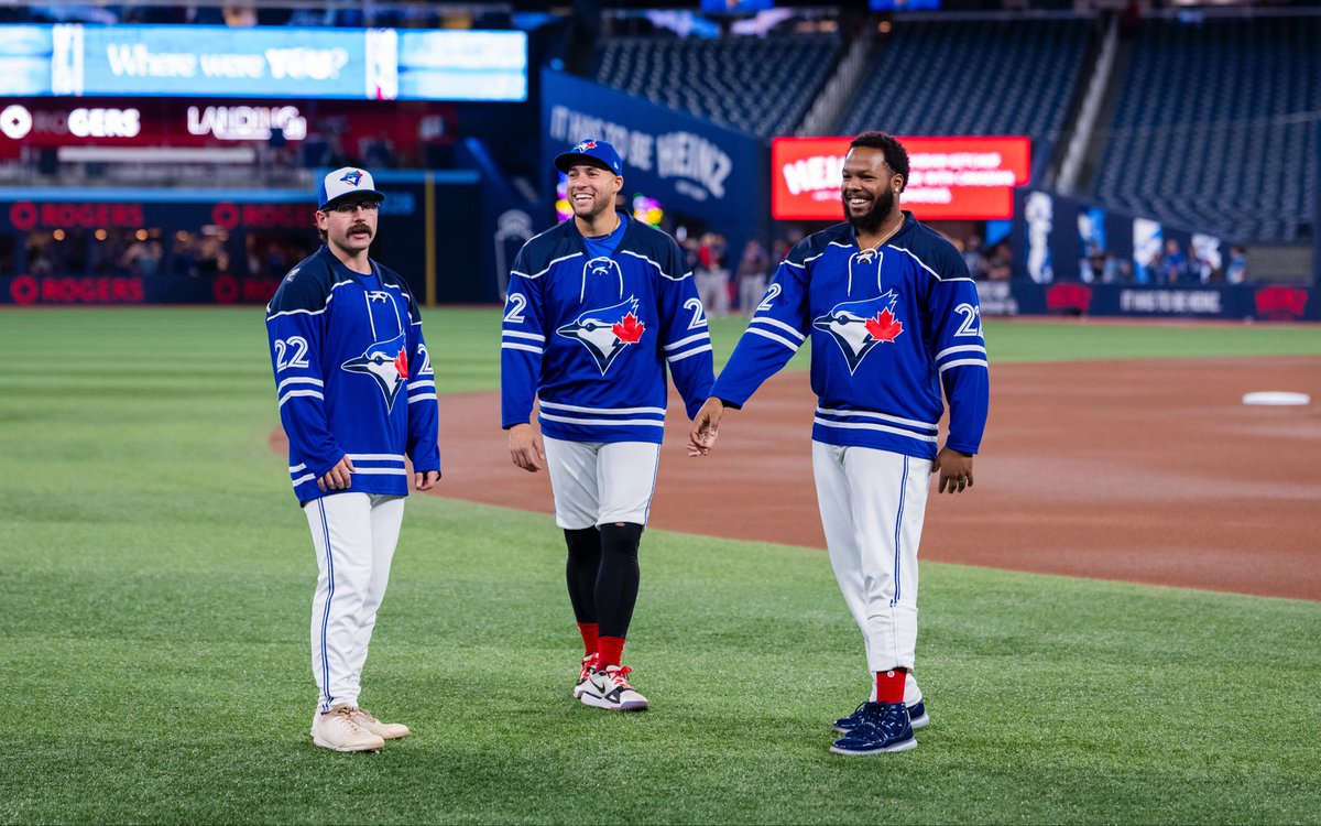 Toronto Blue Jays tweet media