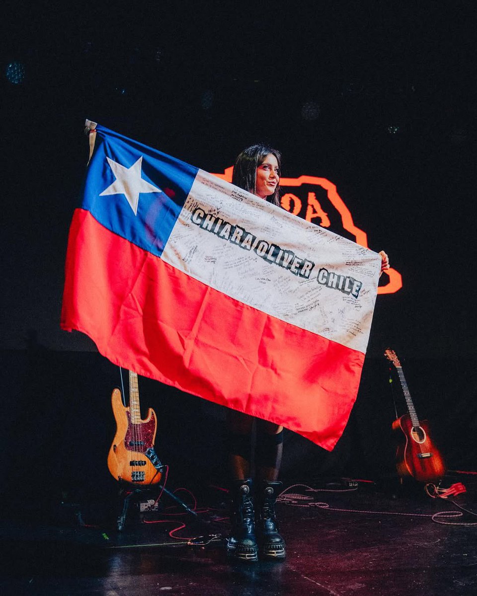 que ganas de verte otra vez con la bandera en tus manos… 🇨🇱

#NFRTOURCHILE