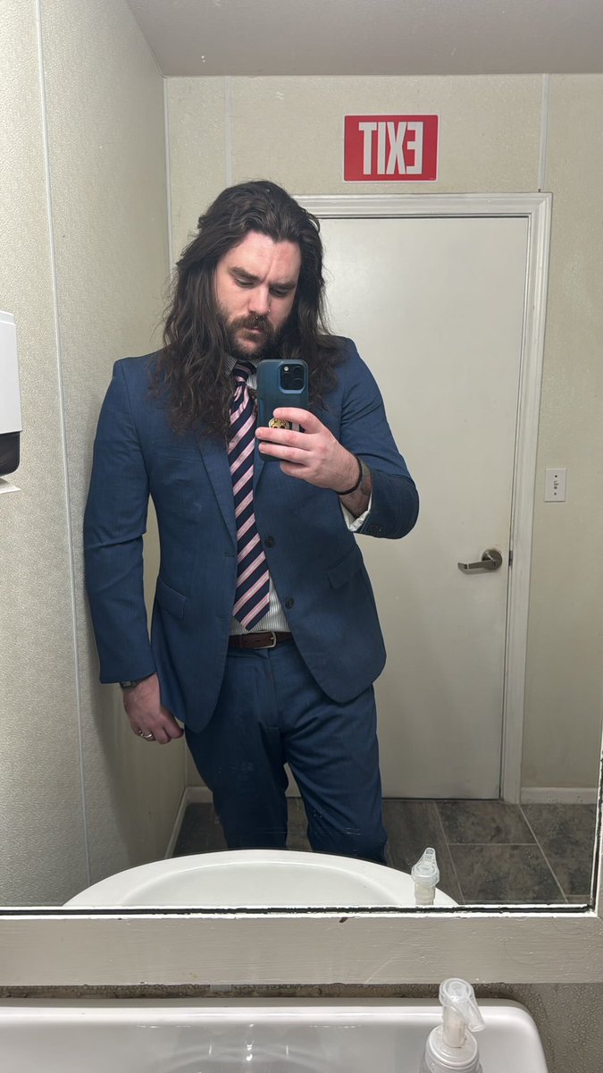 Dumpster Jesus tweet media