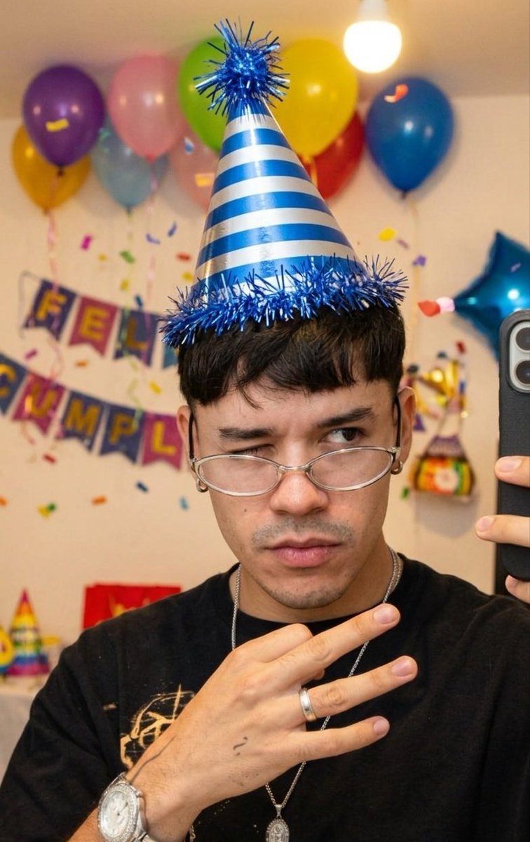 _Lezzz_'s tweet photo. Felicitaciones @nsqkk 
Pasatela así de que bien pro. 
De parte mía, te deseo feliz cumpleaños y prospera vida. https://t.co/RM66gkqlB3