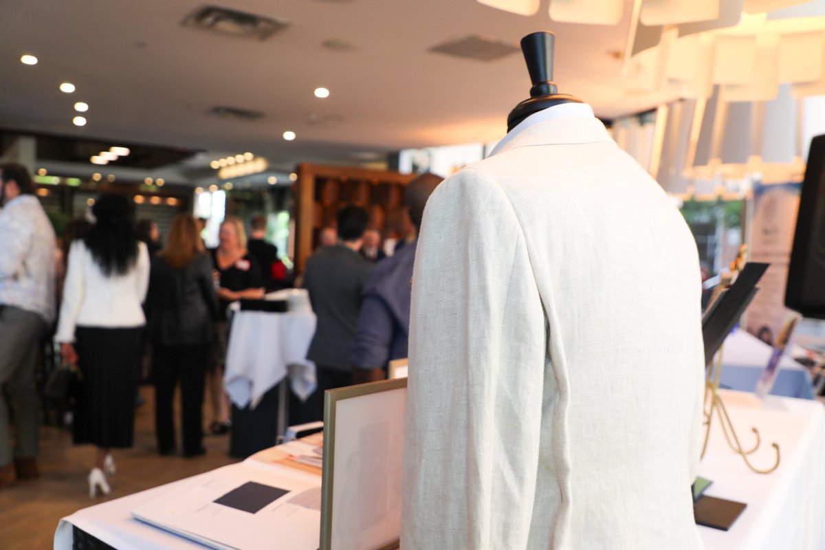 Tailor_On_Tap's tweet image. Our style consultants spent the evening helping guests refine their look, one conversation at a time. 

Because true style is never one-size-fits-all. 

#menswear #style