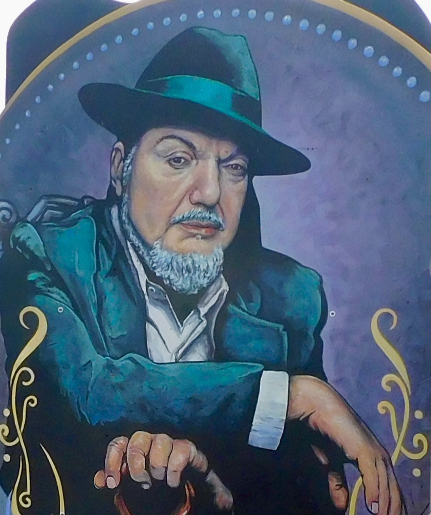 akadrjohn's tweet image. Dr. John's Ancestor's Memorial Totem presiding at #JazzFest. #MusicMonday