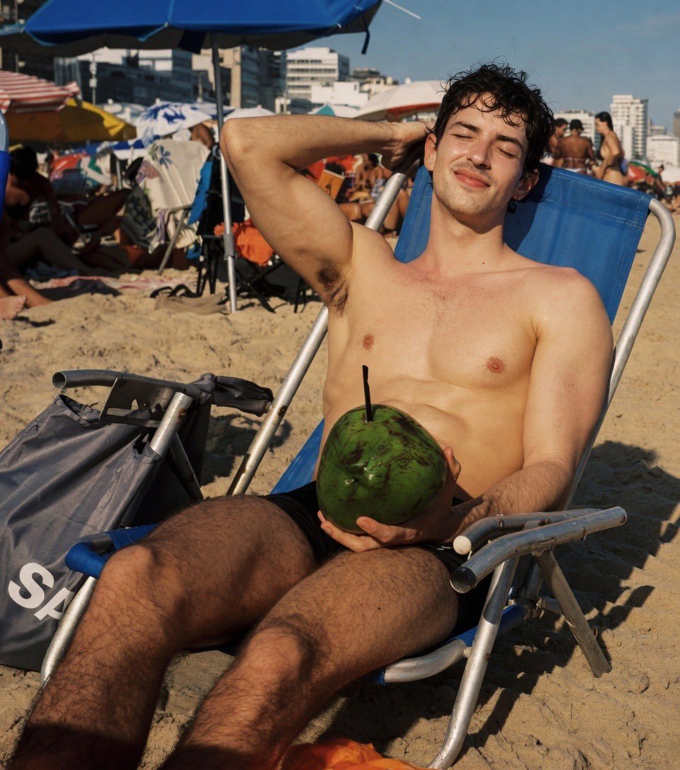 men only♂️solo hombres♂️ tweet media