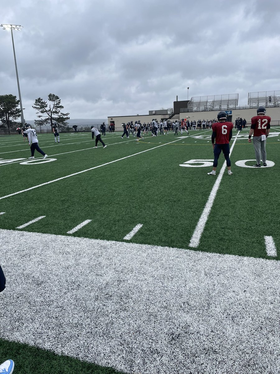 JasonGuerin13's tweet photo. Had a great time at @IthacaBomberFB this weekend, looking forward to getting back! @Coach_Mi11er @WillMargraff @Coach_Gladney @MaguireBrandon 

@BSHS_Eagles_FB https://t.co/UqPFAFLUF9