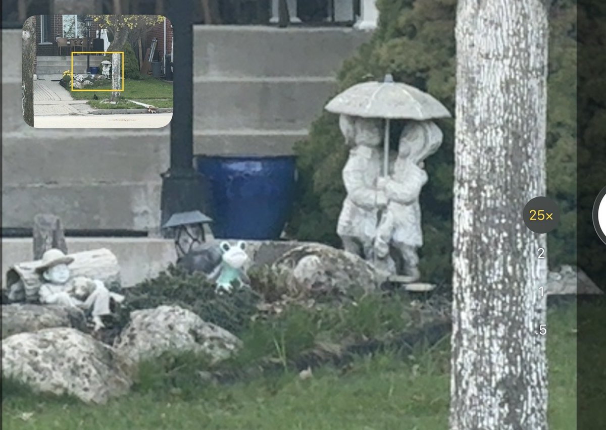 Toyboid's tweet image. #Apple 🍎 #MacBookPro 🐿️ #iPhone 🥹

#Buddha 🥹🖕☀️