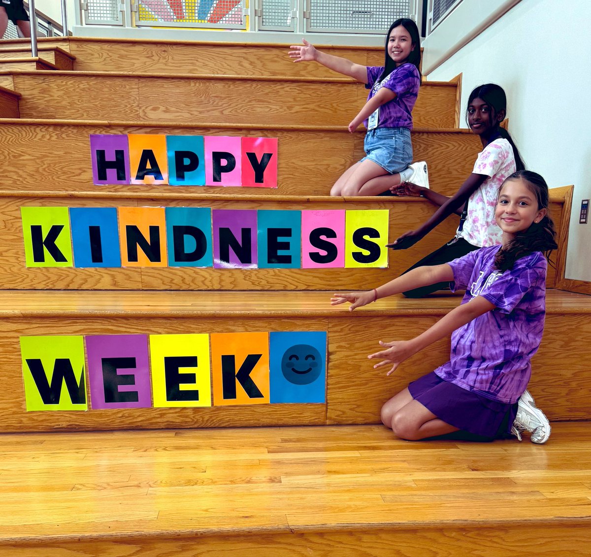 MrsHendren3rd's tweet photo. We kicked off Kindness Week by rocking our Tie Dye! Be ready to twin with someone tomorrow! #mjejags @MJEjags https://t.co/vd4aVNL0Mp
