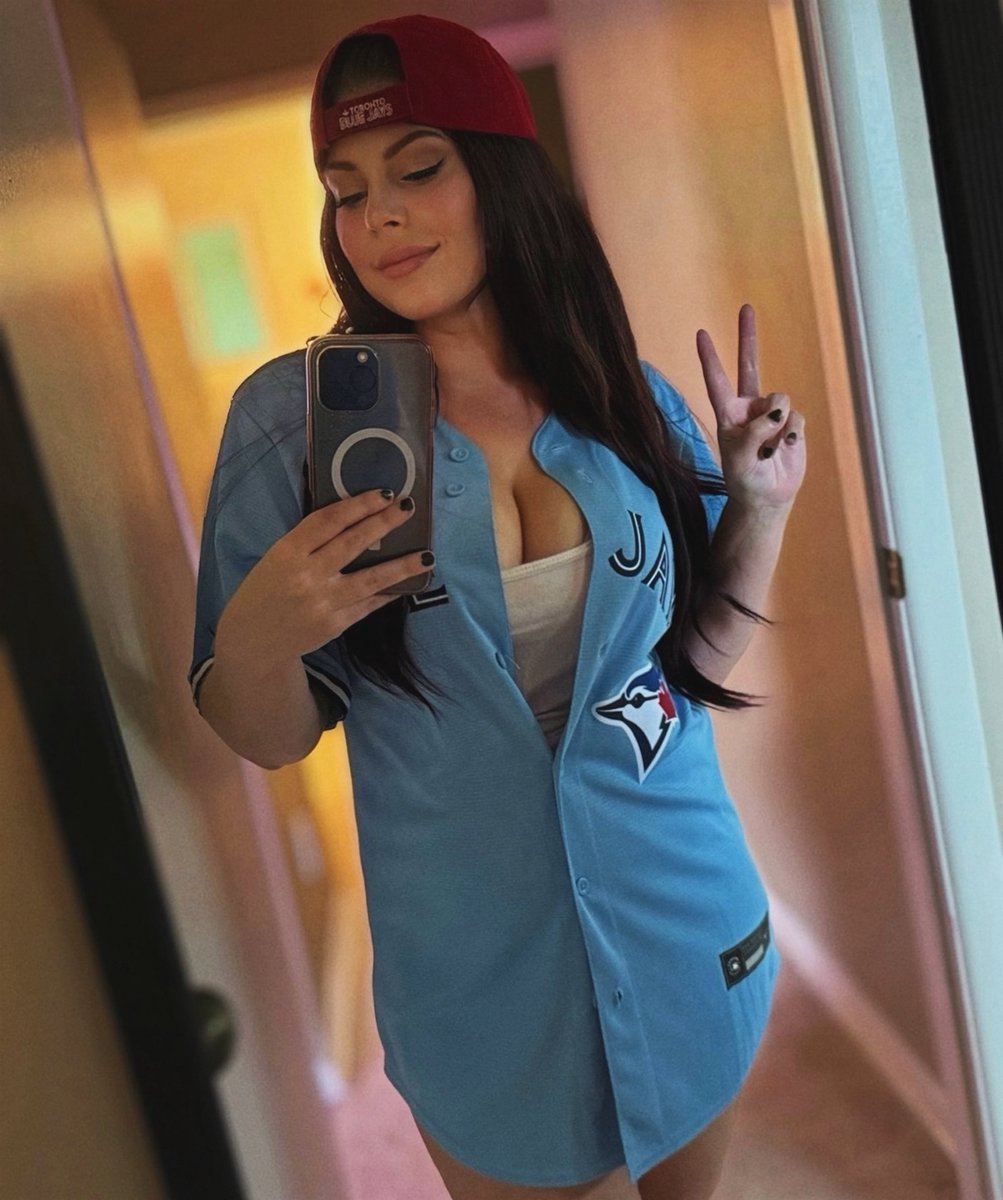 👑 𝗠𝗶𝘀𝘀 𝗔𝘀𝗵 𝗥𝗮𝗲 tweet media