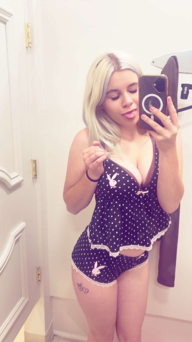 Goddess Jess꩜ tweet media