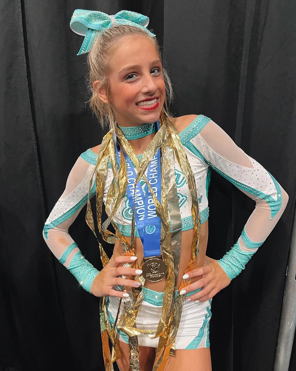 loveforLAG. tweet media