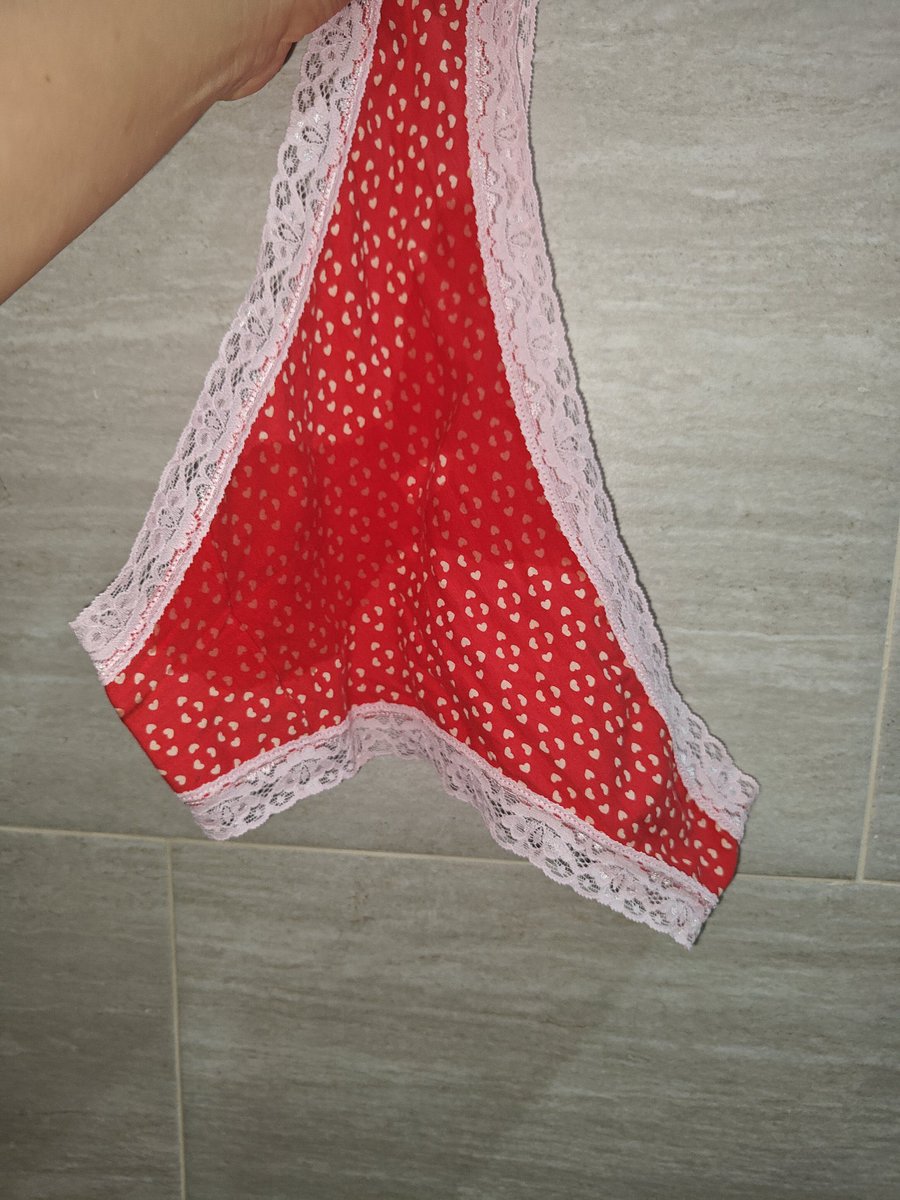 Mariii 18 añitos tweet media