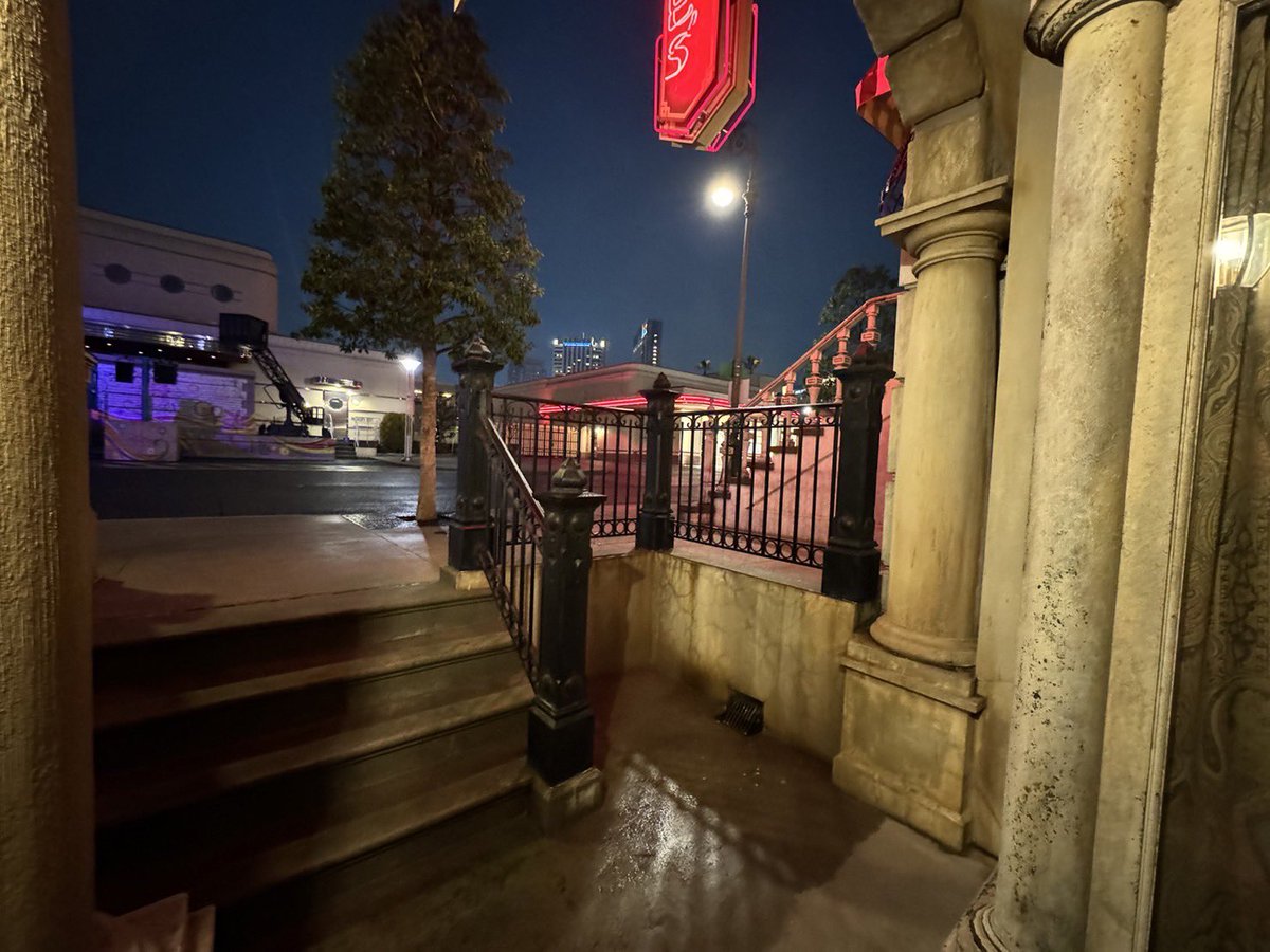 サカも tweet media