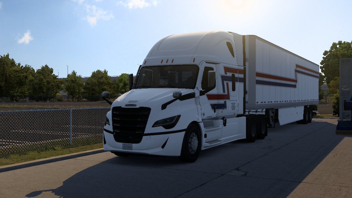 realVicTorres02's tweet image. Los Angeles to Blythe for Liam to begin the week in ATS this morning for today's Tuesday runs by taking 39,424 lb of Cans. 🚛

@SCSsoftware
#AmericanTruckSimulator
#ATS
#BestCommunityEver
(Part 1)