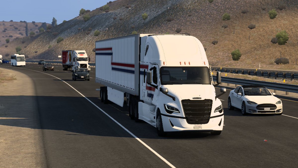 realVicTorres02's tweet image. Los Angeles to Blythe for Liam to begin the week in ATS this morning for today's Tuesday runs by taking 39,424 lb of Cans. 🚛

@SCSsoftware
#AmericanTruckSimulator
#ATS
#BestCommunityEver
(Part 1)