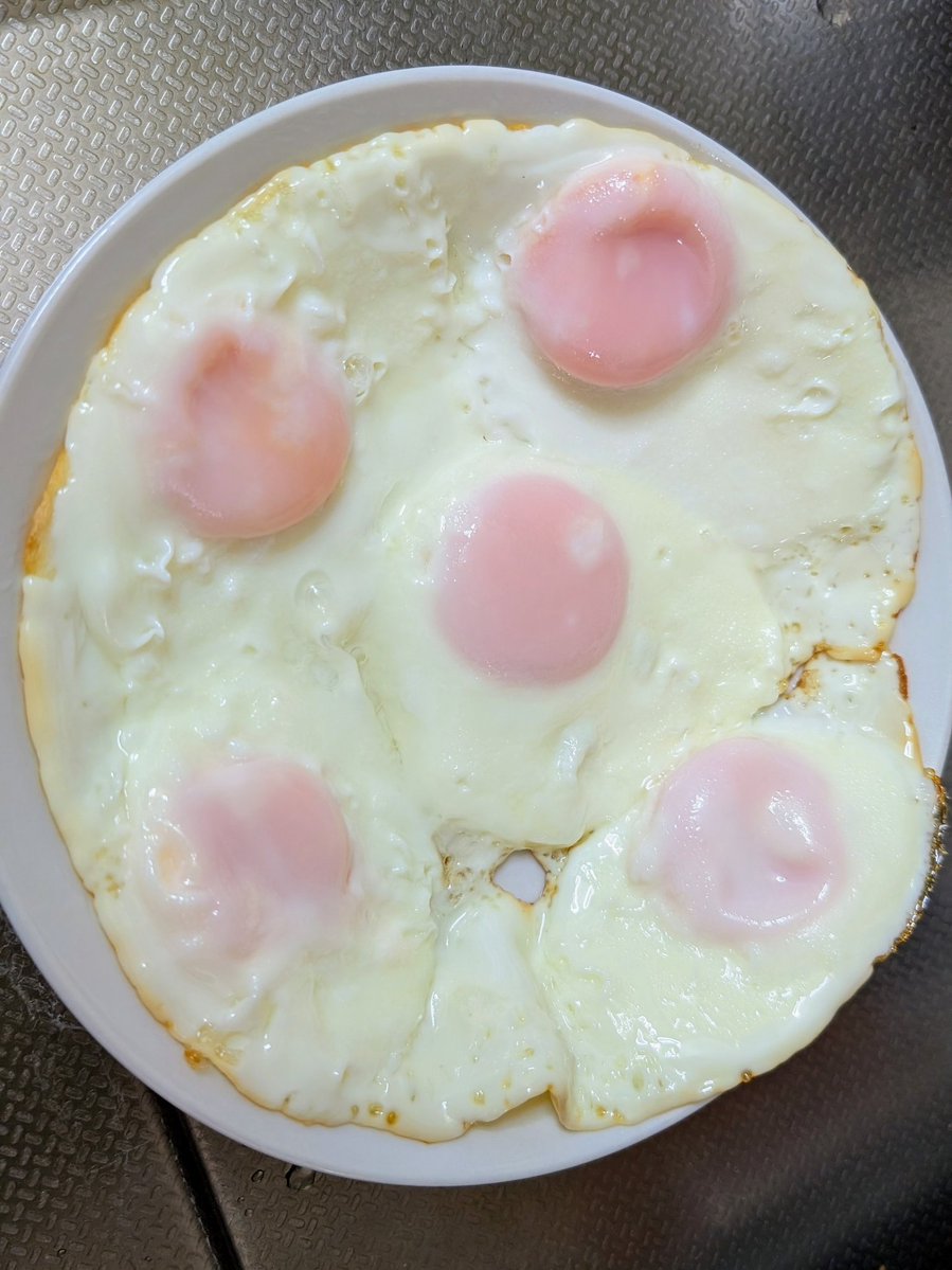 ぱわーず tweet media