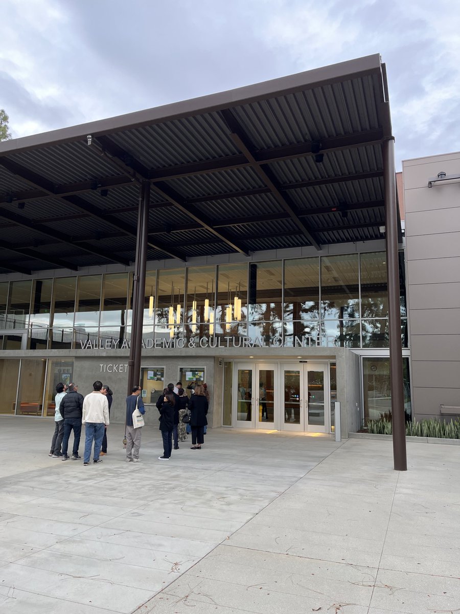 QDGarch's tweet image. #Congratulations to #lavctheatre on their inaugural performances in the new @LAValleyCollege Valley Academic and Cultural Center! Don’t miss the last weekend of their pitch-perfect production of the hilarious musical “The 25th Annual Putnam County Spelling Bee”!