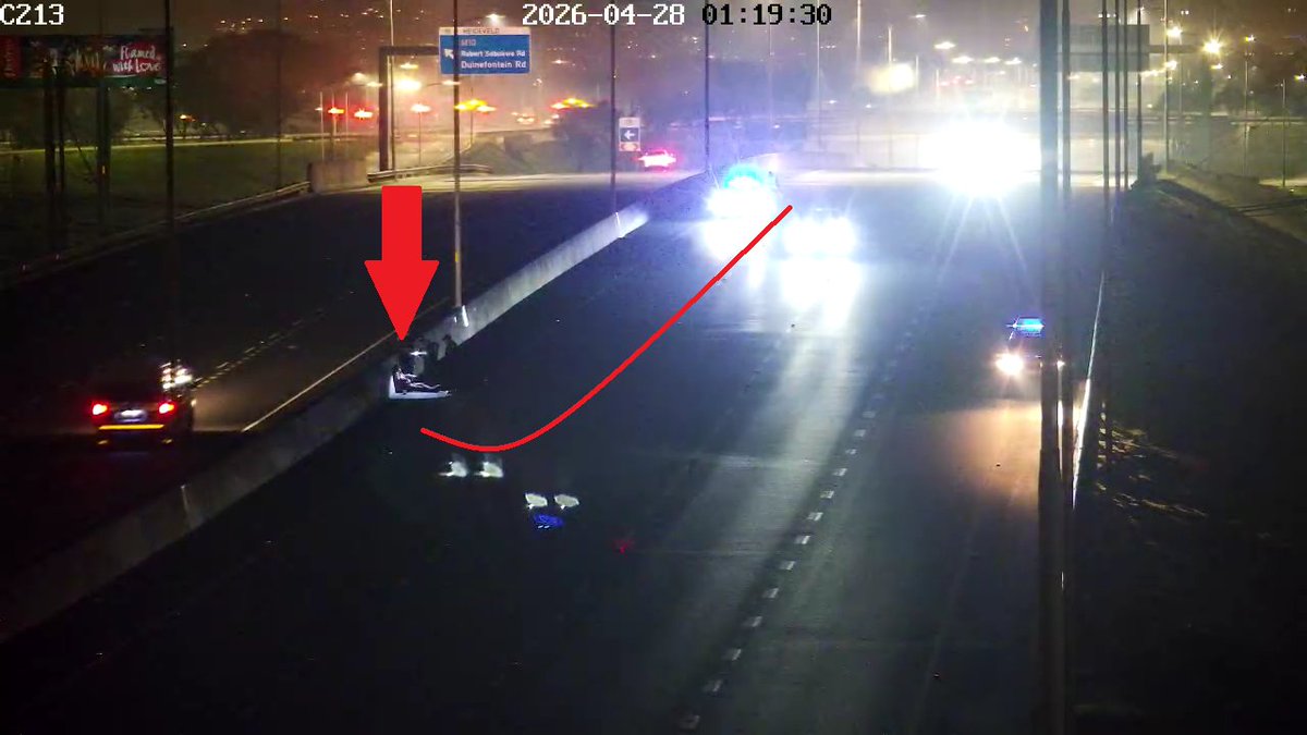 CapeTownFreeway's tweet image. 26042800004: Crash, N2 Outbound after Robert Sobukwe, right lane closed, no delays.#BeTheChange