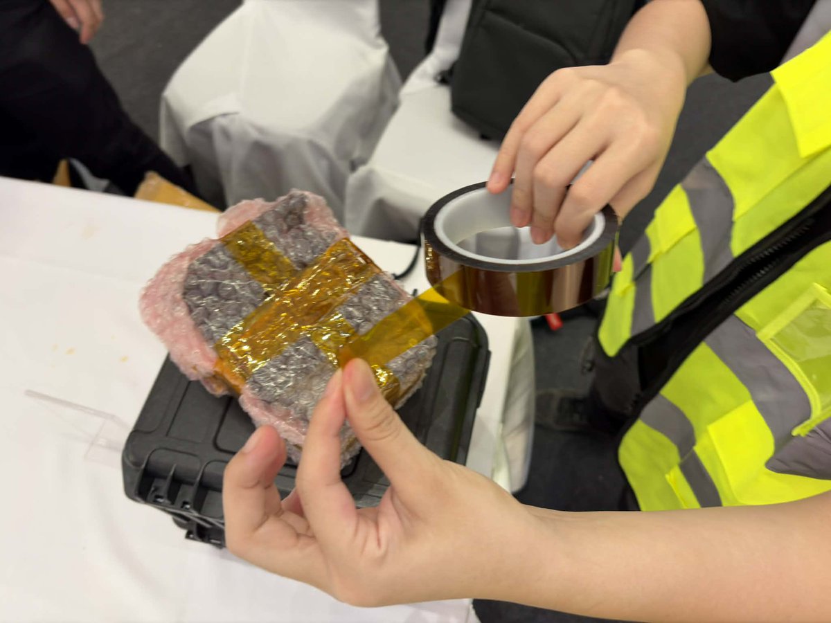 ScientificCryptid🐱❘ inLAB ❘ Selma Kattenhavn tweet media