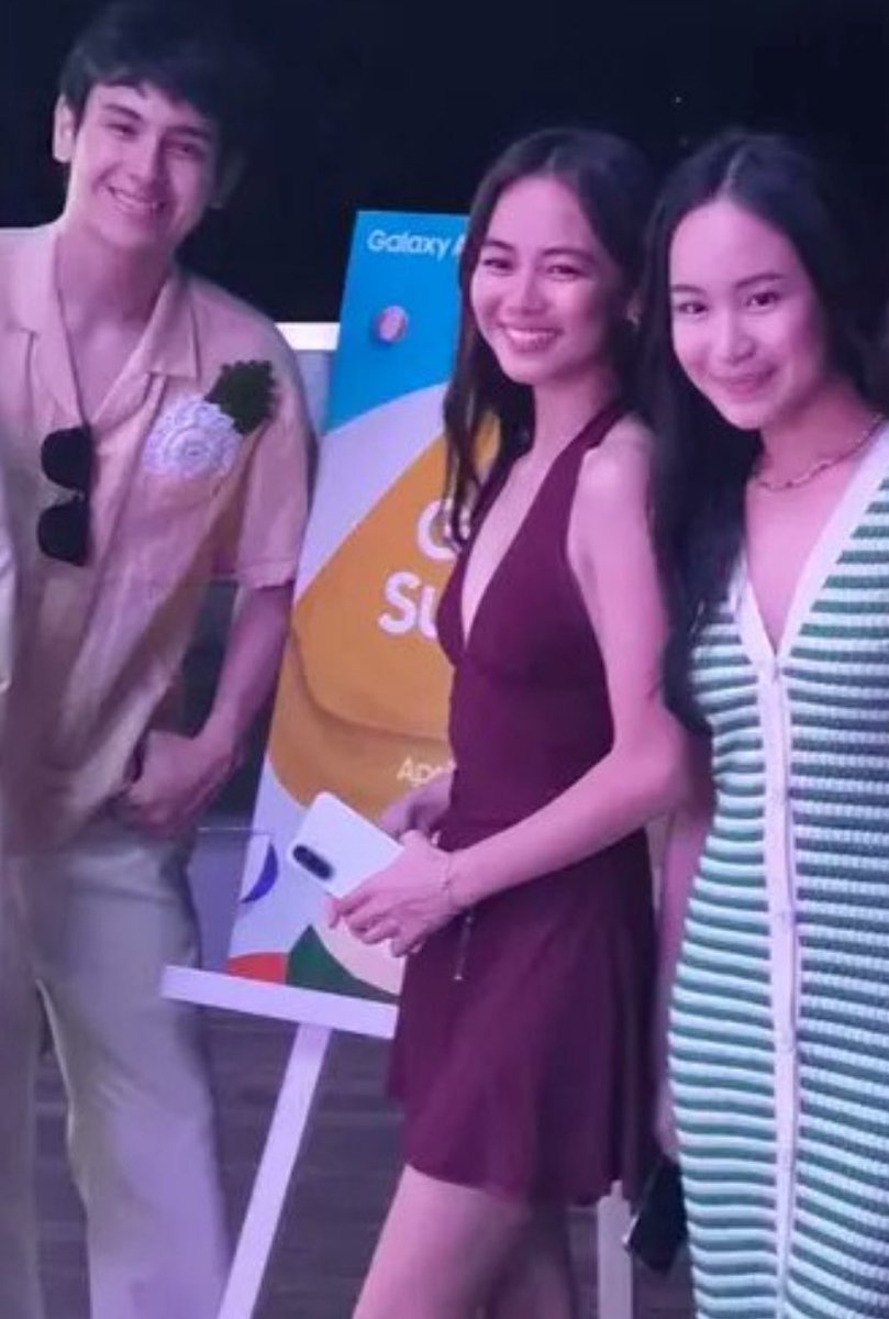 🍑✌🏻 tweet media