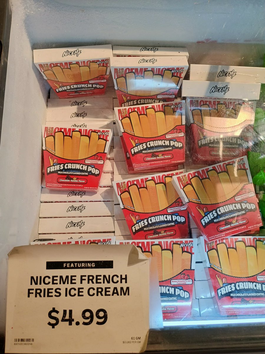 SeemaStars's tweet image. My hair stylist introduced himself as Jackson. He is Caucasian and I am unsure if that is his first or last name. He has special talents for hair curls. #seattle #news #names remember all names always is good business skills. #ceo