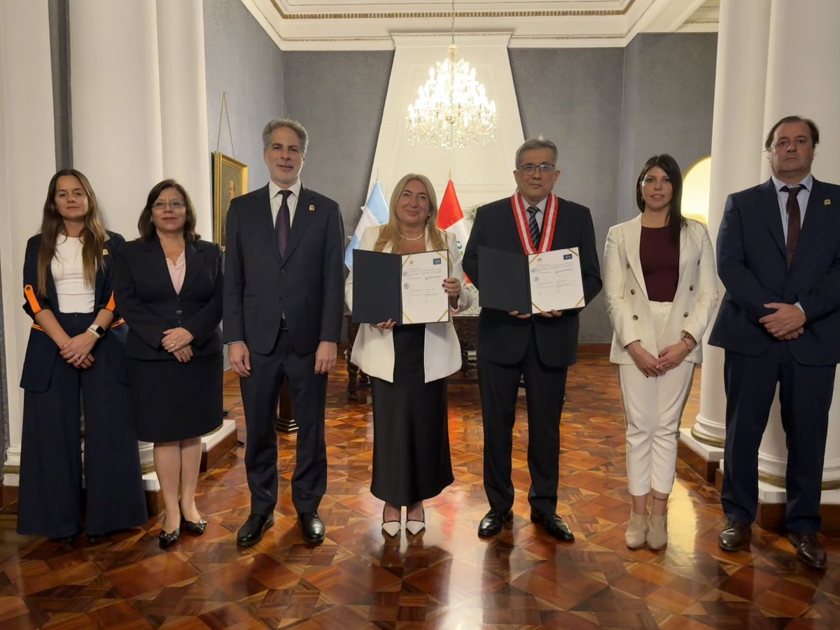 Poder Judicial Perú tweet media