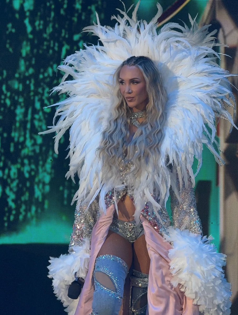 yana is charlotte's girl 𑣲 tweet media