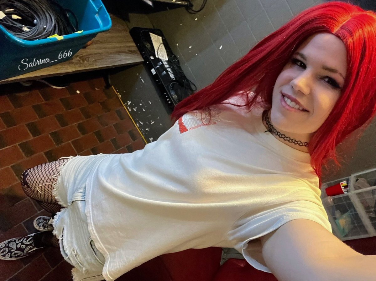 🎀 𝒮𝒶𝒷𝓇𝒾𝓃𝒶 🎀 tweet media