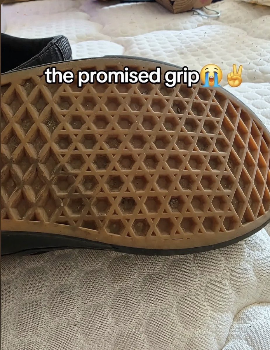 Perc 𒉭 tweet media