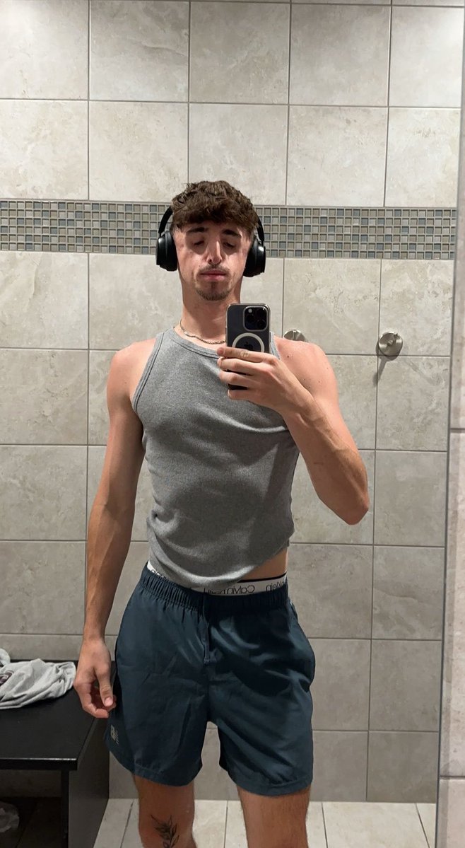 Zane Larson tweet media