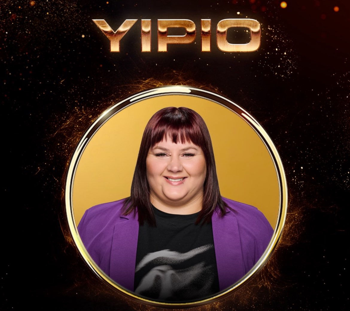 aaron  tweet media