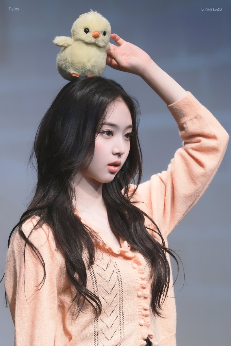 260222

#LEESOL #KiiiKiii #이솔 #키키