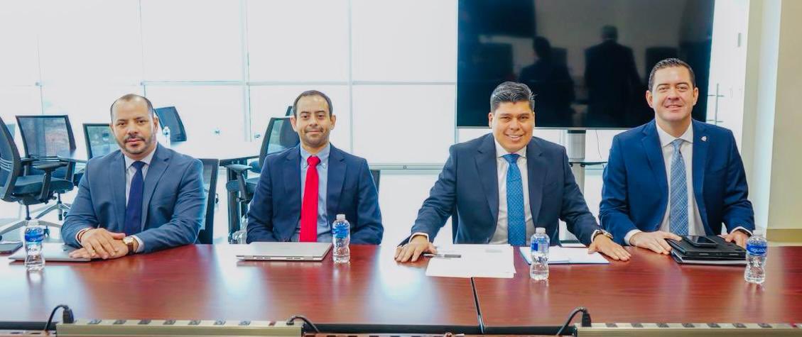 cnbshonduras's tweet image. En el marco de la IV y V revisión del programa con el Fondo Monetario Internacional, dio inicio la agenda de reuniones del Gabinete Económico, con la participación del Pleno de Comisionados de la Comisión Nacional de Bancos y Seguros.

#CNBS #Honduras #FMI #GabineteEconómico